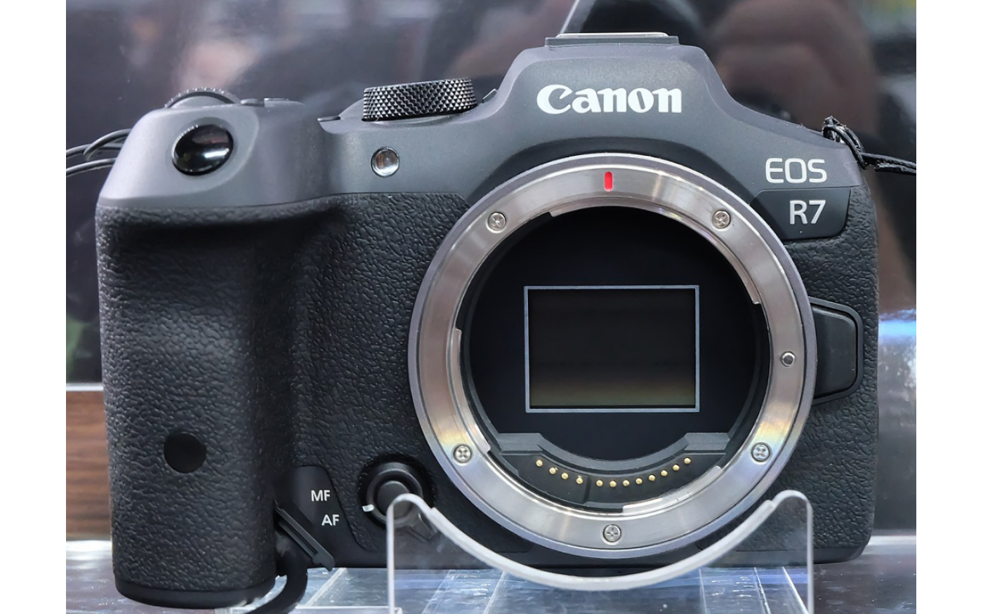 Canon R7 Mark II to be released in 2025, accompanied by new Canon R7 Mark II to be released in 2025, accompanied by new